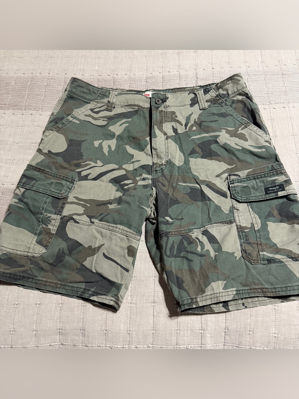 Wrangler Men's Camo Cargo Shorts Canvas Relaxed Fit 38x10